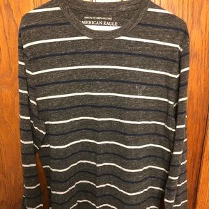 Long sleeve striped T shirt AE Outfitters Medium